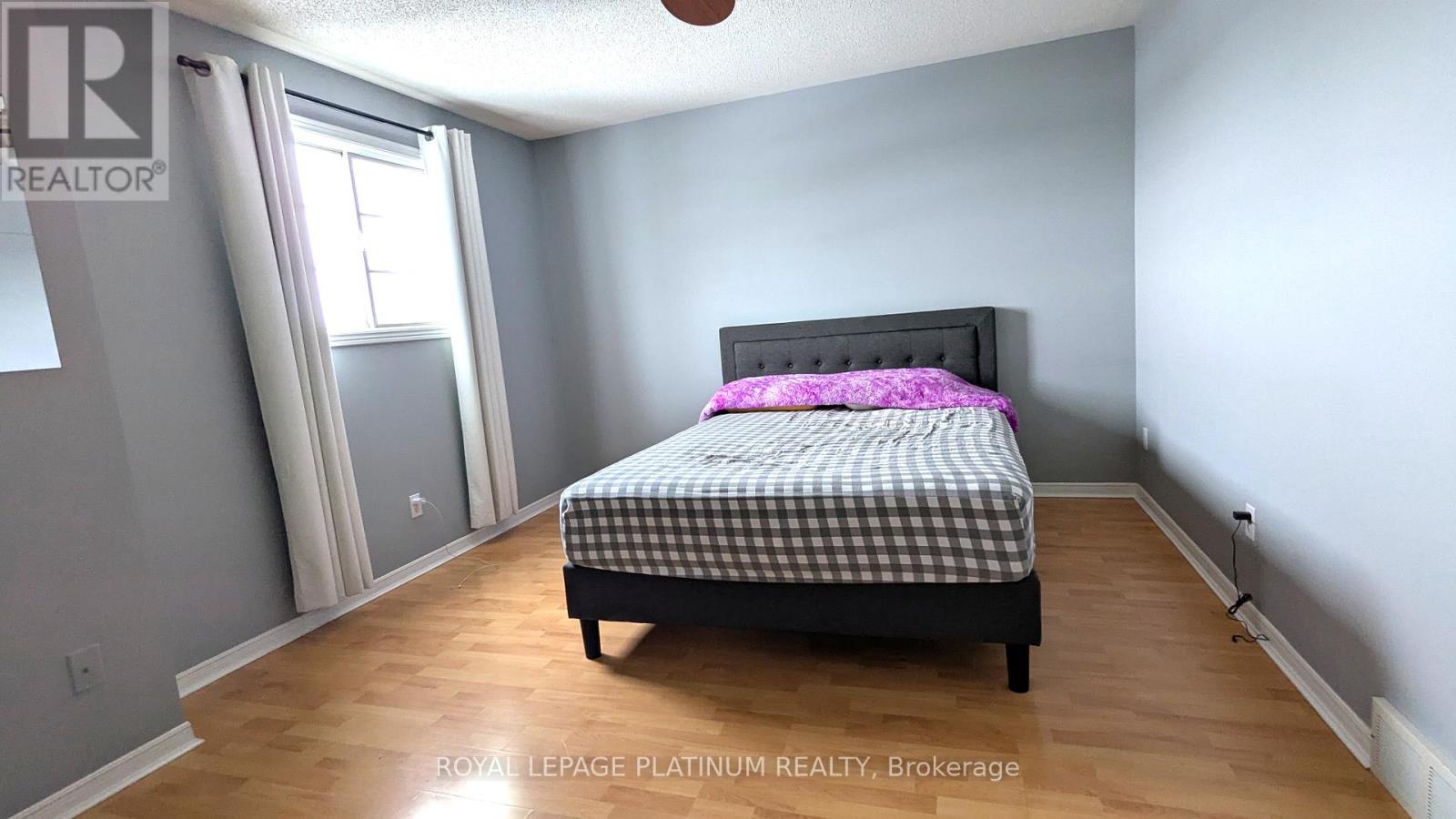 1914 Marconi Boulevard, London East, Ontario  N5V 4T5 - Photo 10 - X12404556