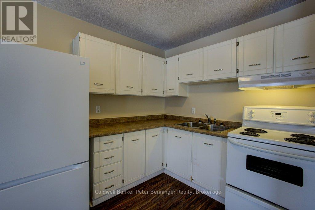 11 - 158 Victoria Street, Arran-Elderslie, Ontario  N0G 2N0 - Photo 5 - X12303134
