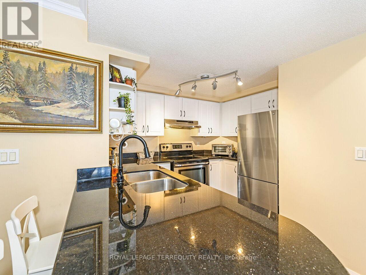 503 - 35 Hunt Avenue, Richmond Hill (Mill Pond), Ontario  L4C 4H1 - Photo 17 - N12404583