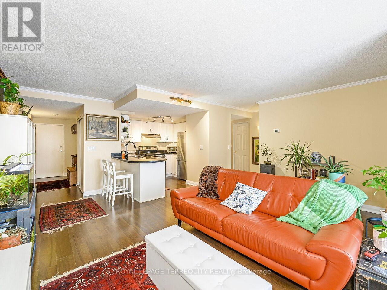 503 - 35 Hunt Avenue, Richmond Hill (Mill Pond), Ontario  L4C 4H1 - Photo 20 - N12404583
