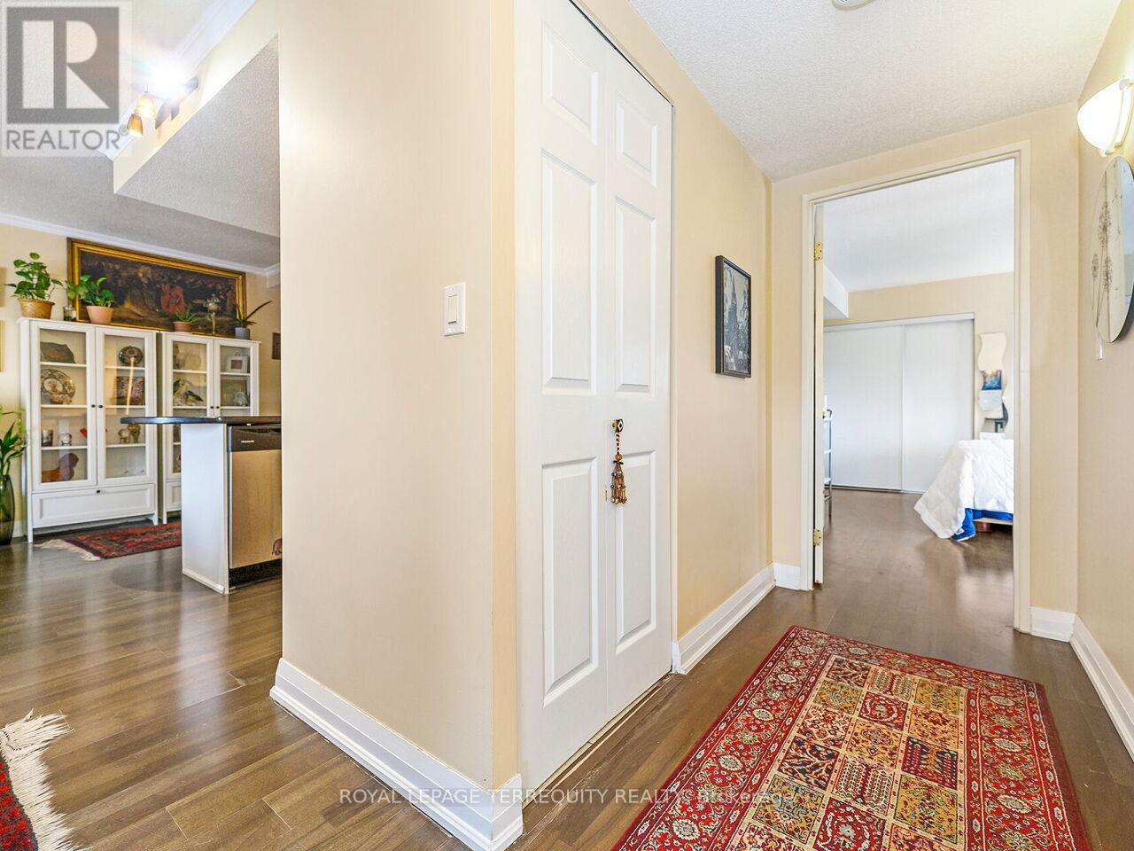 503 - 35 Hunt Avenue, Richmond Hill (Mill Pond), Ontario  L4C 4H1 - Photo 25 - N12404583