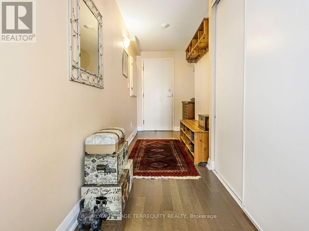 503 - 35 Hunt Avenue, Richmond Hill (Mill Pond), Ontario  L4C 4H1 - Photo 4 - N12404583