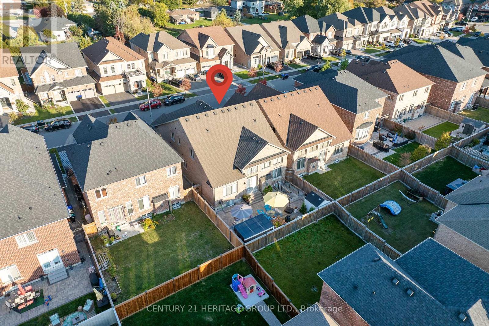 90 Gibson Circle, Bradford West Gwillimbury, Ontario  L3Z 0W9 - Photo 48 - N12404662