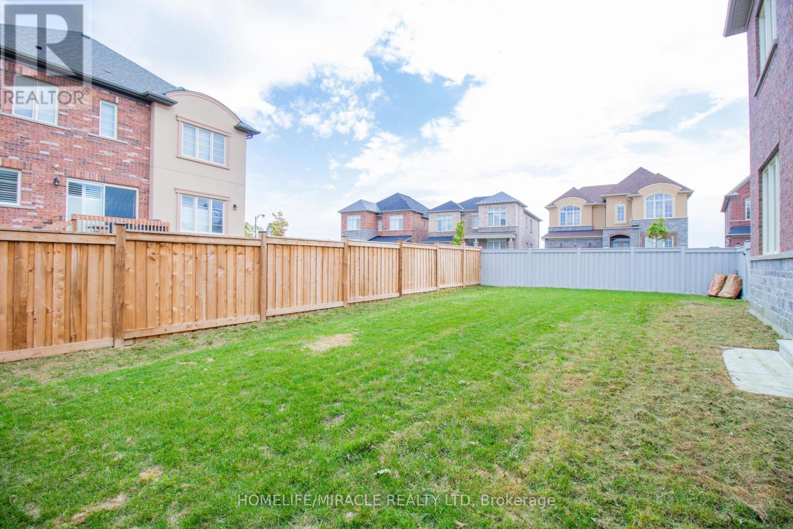 126 Petal Avenue, East Gwillimbury (Queensville), Ontario  L9N 0Y4 - Photo 49 - N12404687