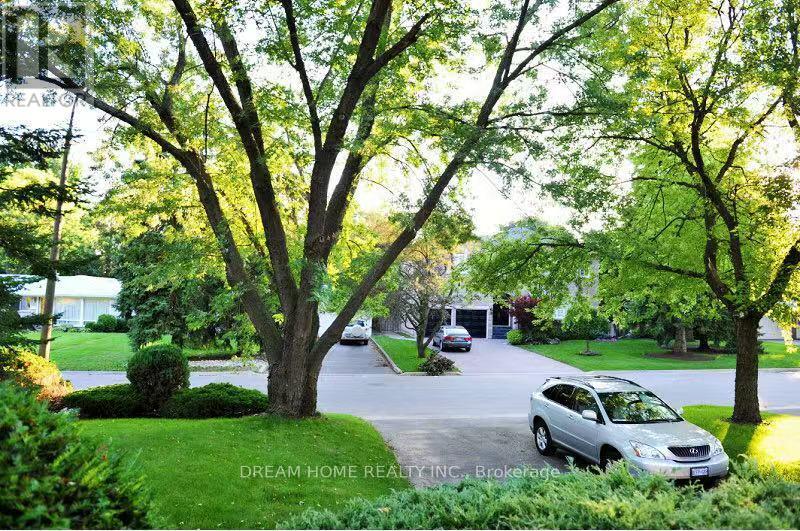 93 Babcombe Drive, Markham, Ontario  L3T 1M9 - Photo 10 - N12404722