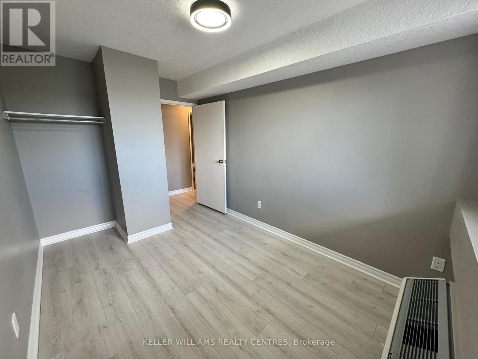 414 - 126 Bell Farm Road, Barrie, Ontario  L4M 6J3 - Photo 12 - S12404613