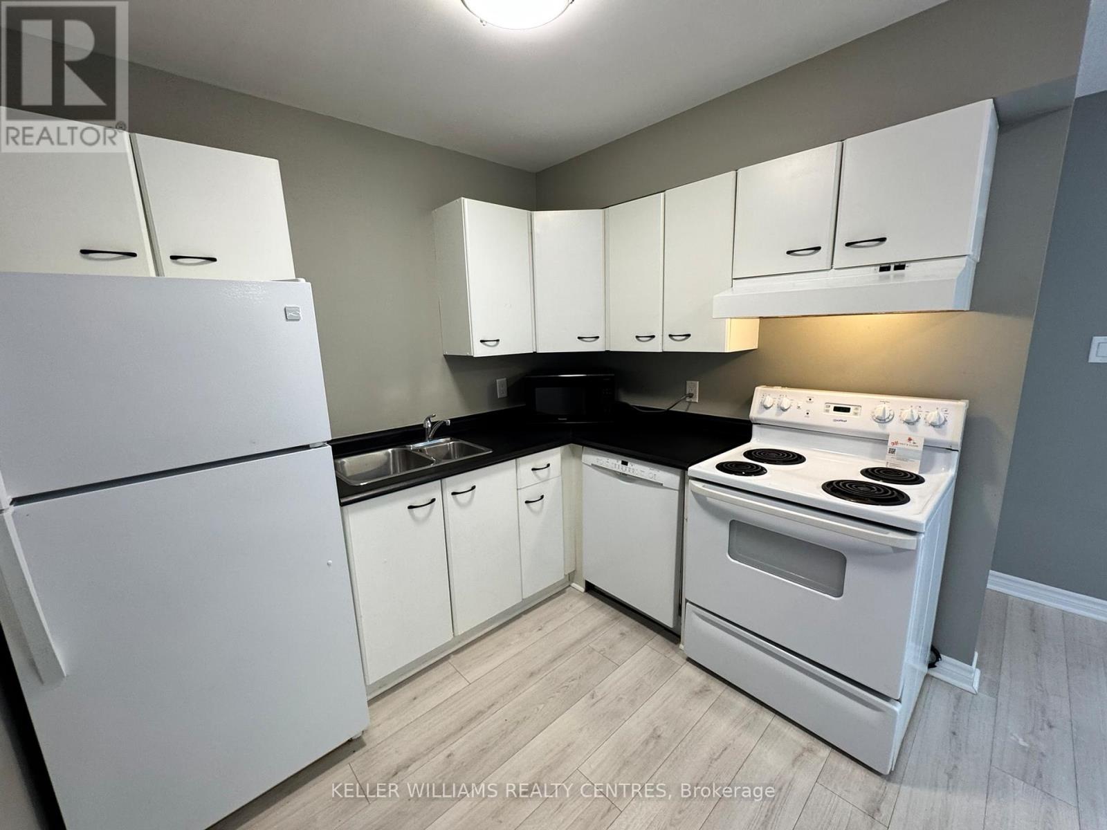 414 - 126 Bell Farm Road, Barrie, Ontario  L4M 6J3 - Photo 14 - S12404613