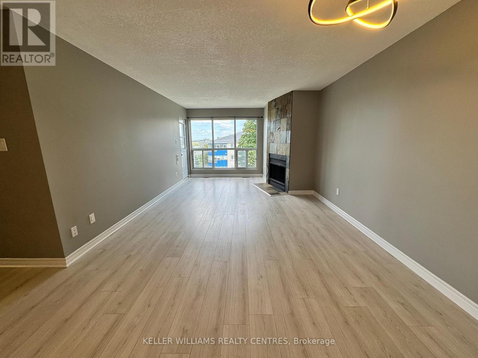 414 - 126 Bell Farm Road, Barrie, Ontario  L4M 6J3 - Photo 6 - S12404613