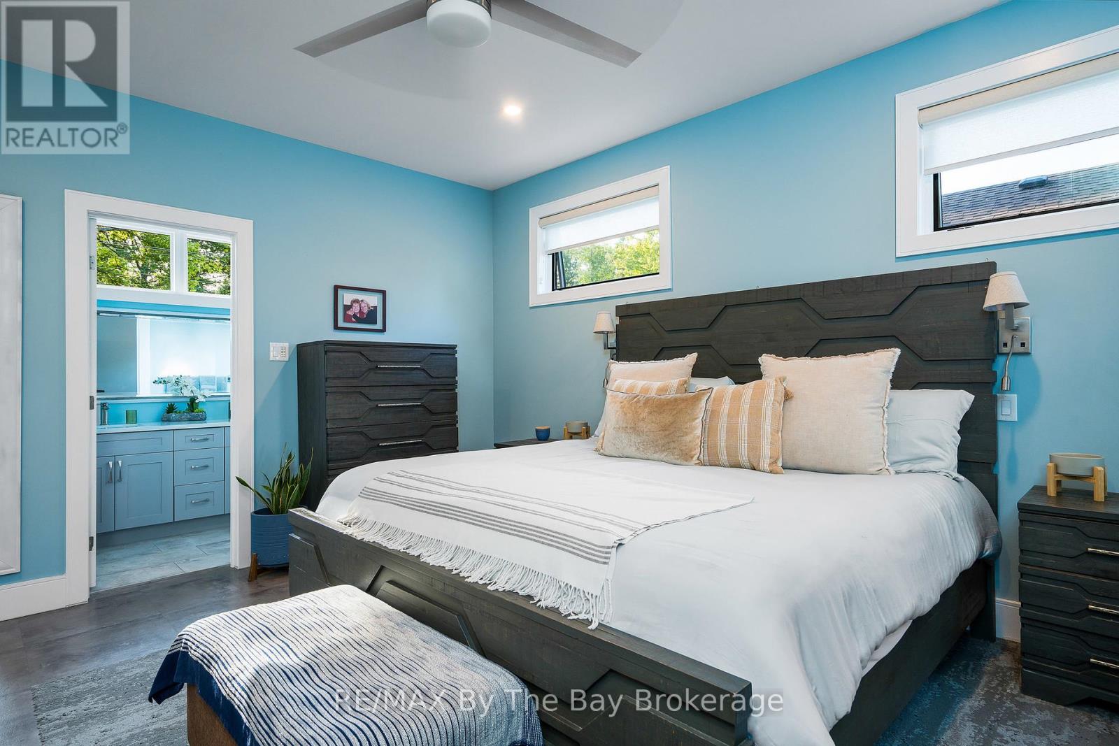 2206 Tiny Beaches Road S, Tiny, Ontario  L0L 1P1 - Photo 37 - S12404789