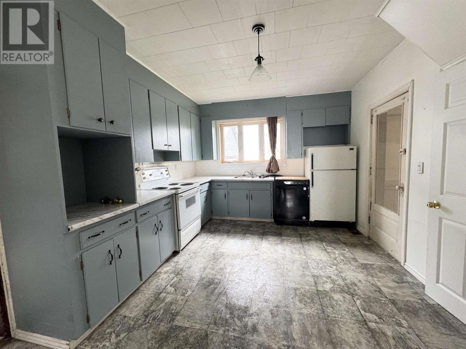 20 Aberdeen St N, Chapleau, Ontario  P0M 1K0 - Photo 9 - SM252643