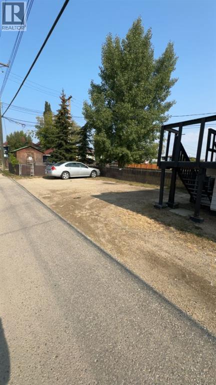 Property at 10132 102 Avenue image 3