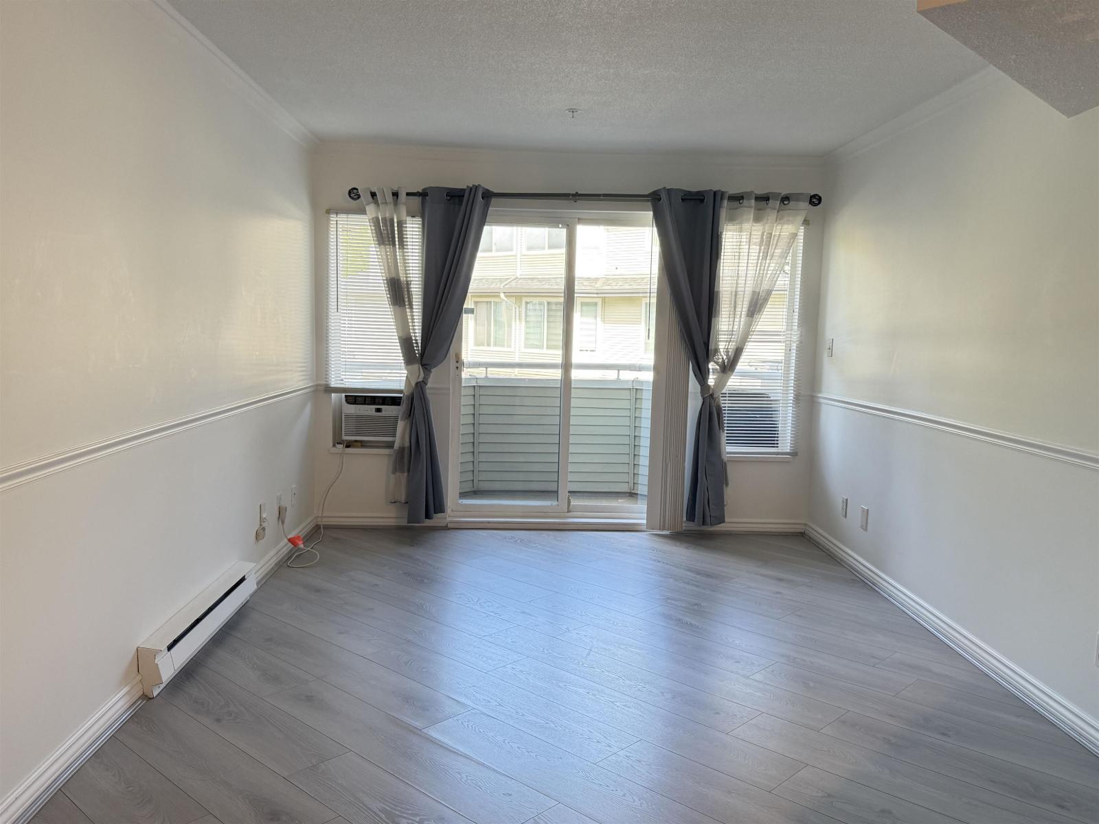 205 12130 80 Avenue, Surrey, British Columbia  V3W 0V2 - Photo 2 - R3046598
