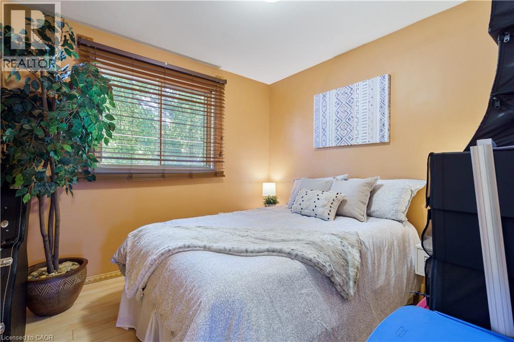 10 Glen Eden Court, Hamilton, Ontario  L9C 6H6 - Photo 24 - 40765106