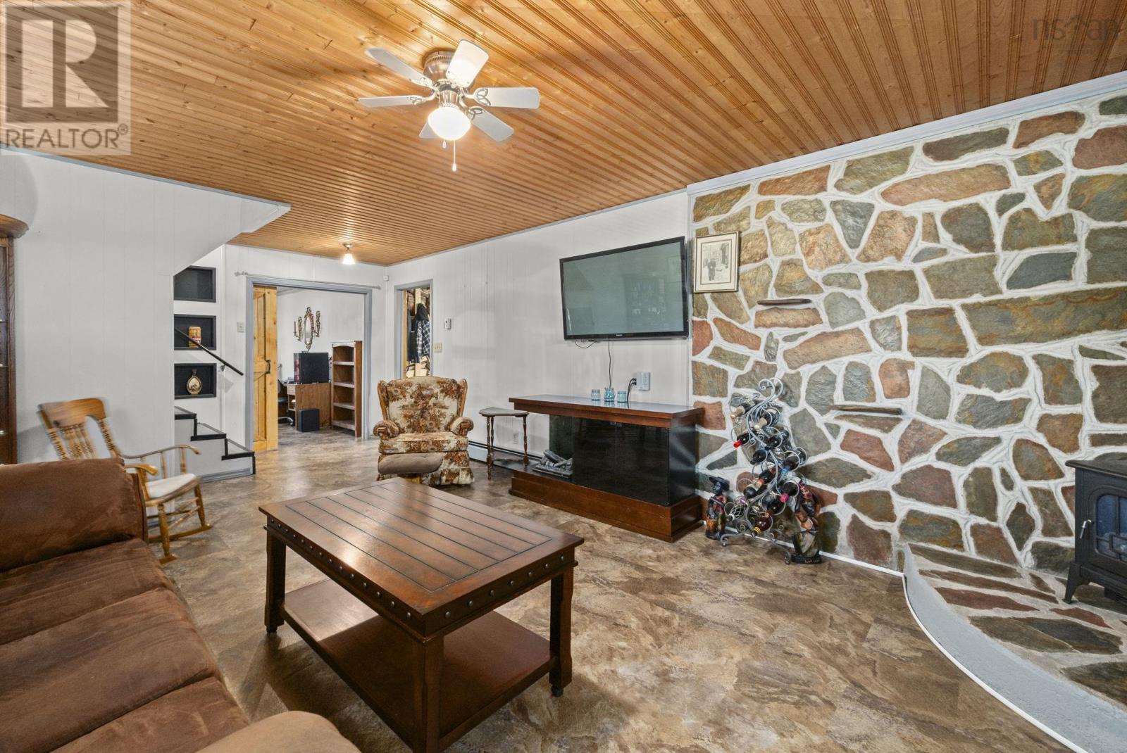 387 Lawrence Road, Rockland, Nova Scotia  B0P 1E0 - Photo 39 - 202523359