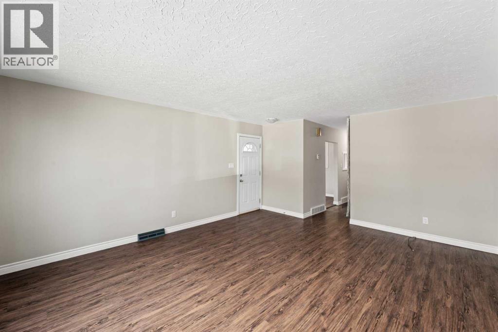 Property at 2731 17A Street NW image 5