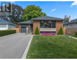 4 Thorpe Road, Toronto (Willowridge-Martingrove-Richview), Ca
