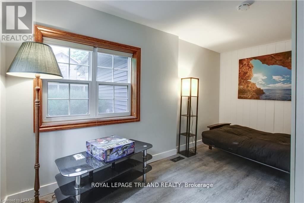 7575 Biddulph Street, Lambton Shores, Ontario  N0M 2L0 - Photo 16 - X12404749