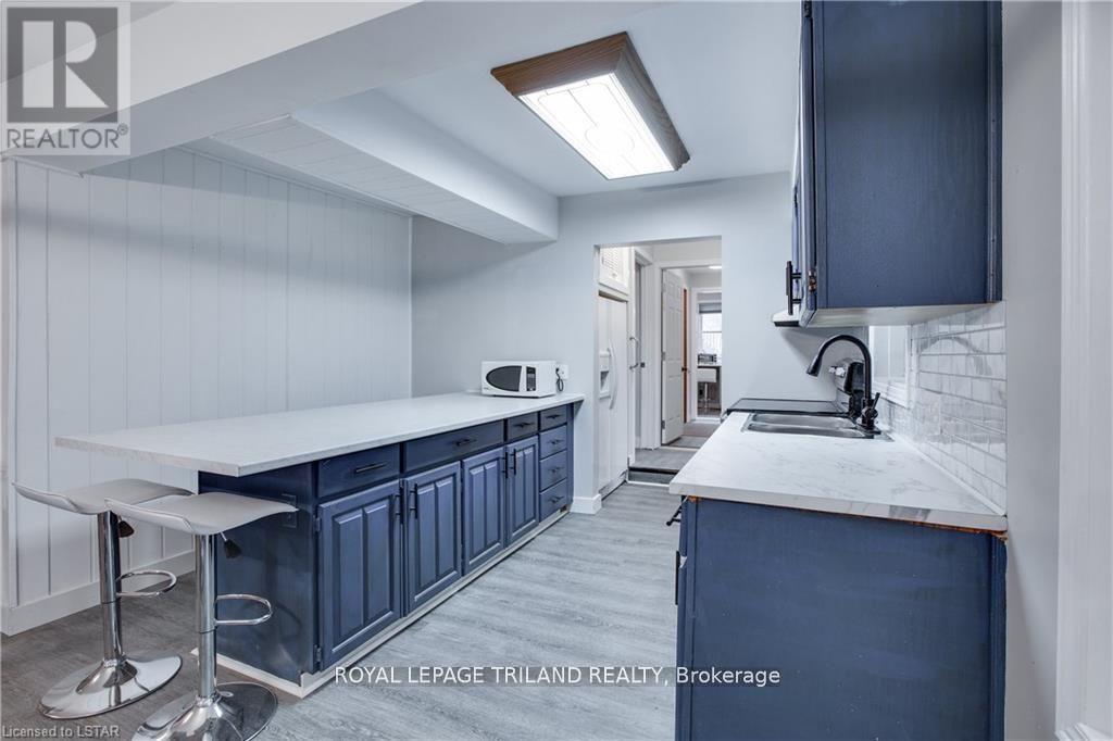 7575 Biddulph Street, Lambton Shores, Ontario  N0M 2L0 - Photo 21 - X12404749