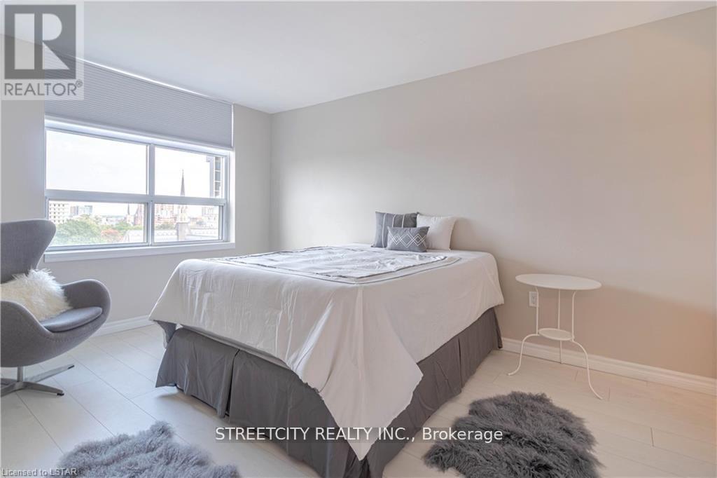 1207 - 155 Kent Street, London East (East F), Ontario  N6A 5N7 - Photo 15 - X12404781