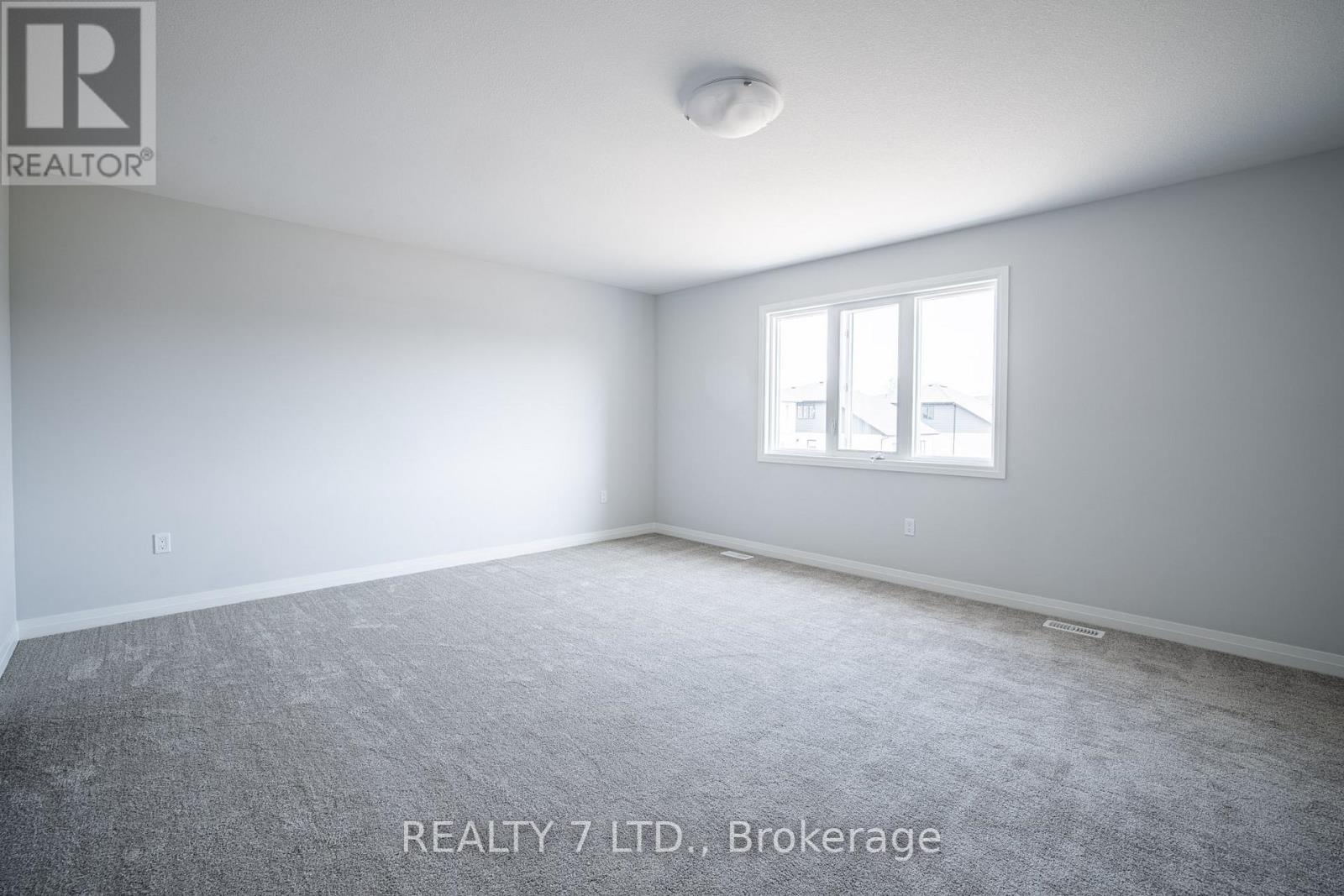 762 Bradford Avenue, Fort Erie, Ontario  L2A 0H3 - Photo 18 - X12319916