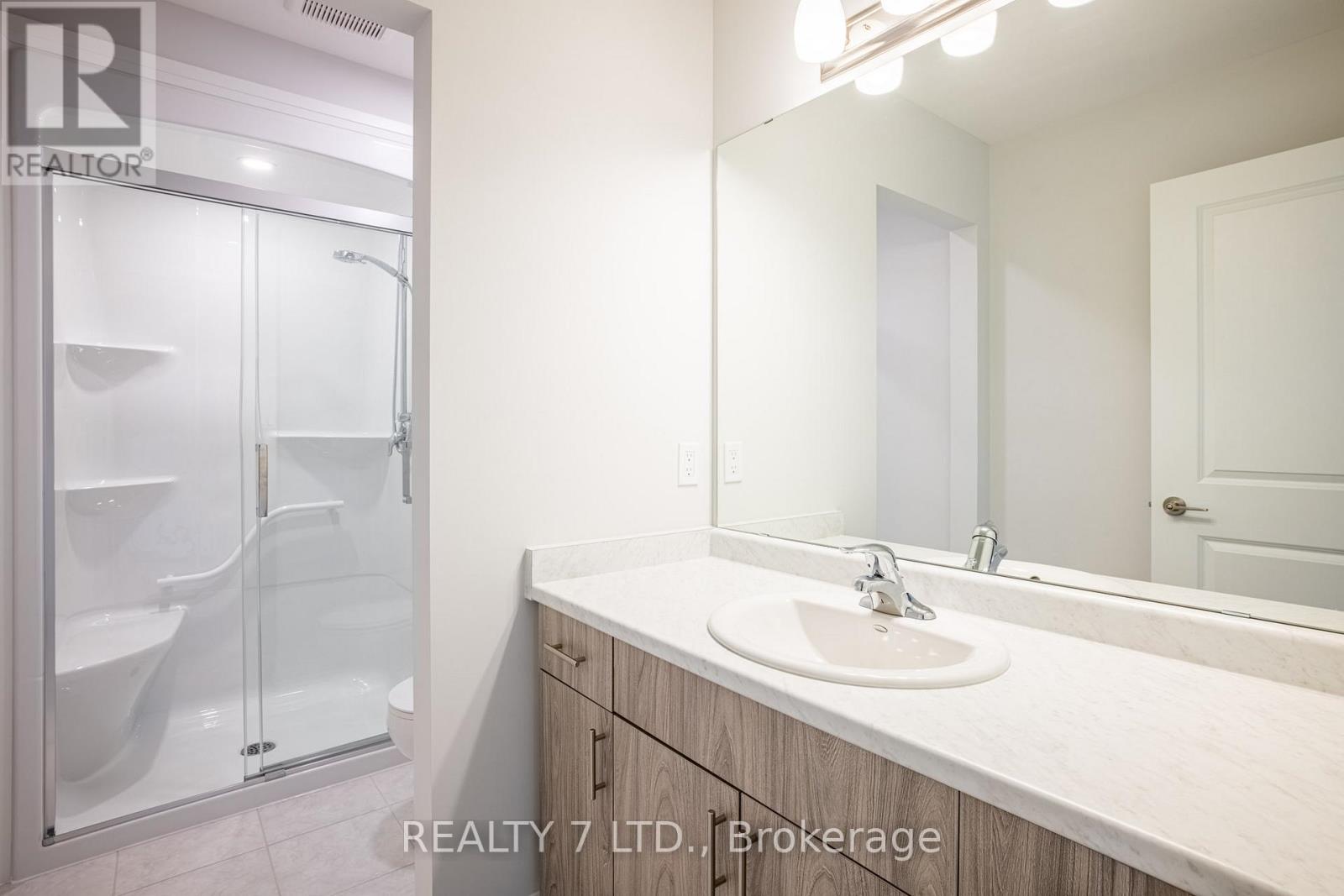 762 Bradford Avenue, Fort Erie, Ontario  L2A 0H3 - Photo 25 - X12319916