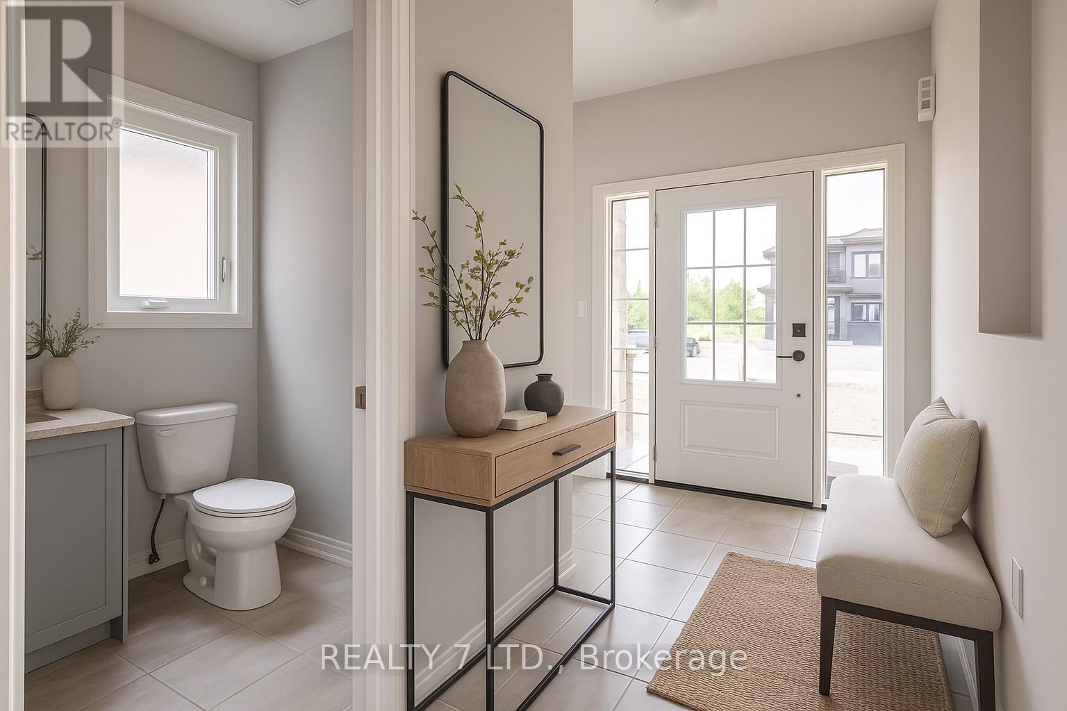 762 Bradford Avenue, Fort Erie, Ontario  L2A 0H3 - Photo 4 - X12319916