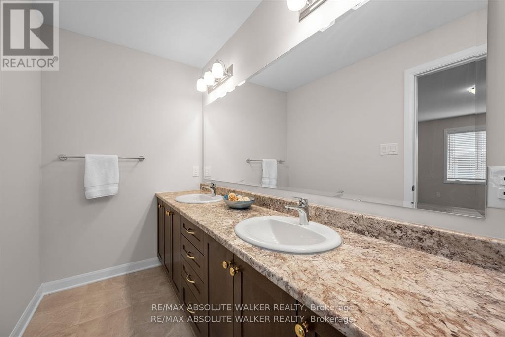 529 Anchor Circle, Ottawa, Ontario  K4M 0X5 - Photo 24 - X12404738
