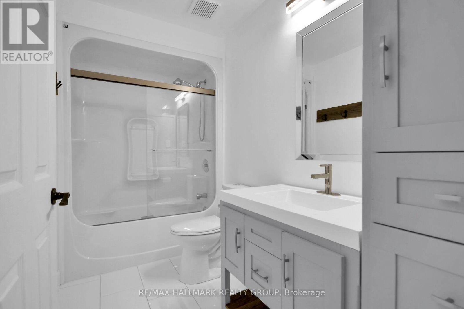 4 Saffron Court, Ottawa, Ontario  K2J 4R7 - Photo 28 - X12404748