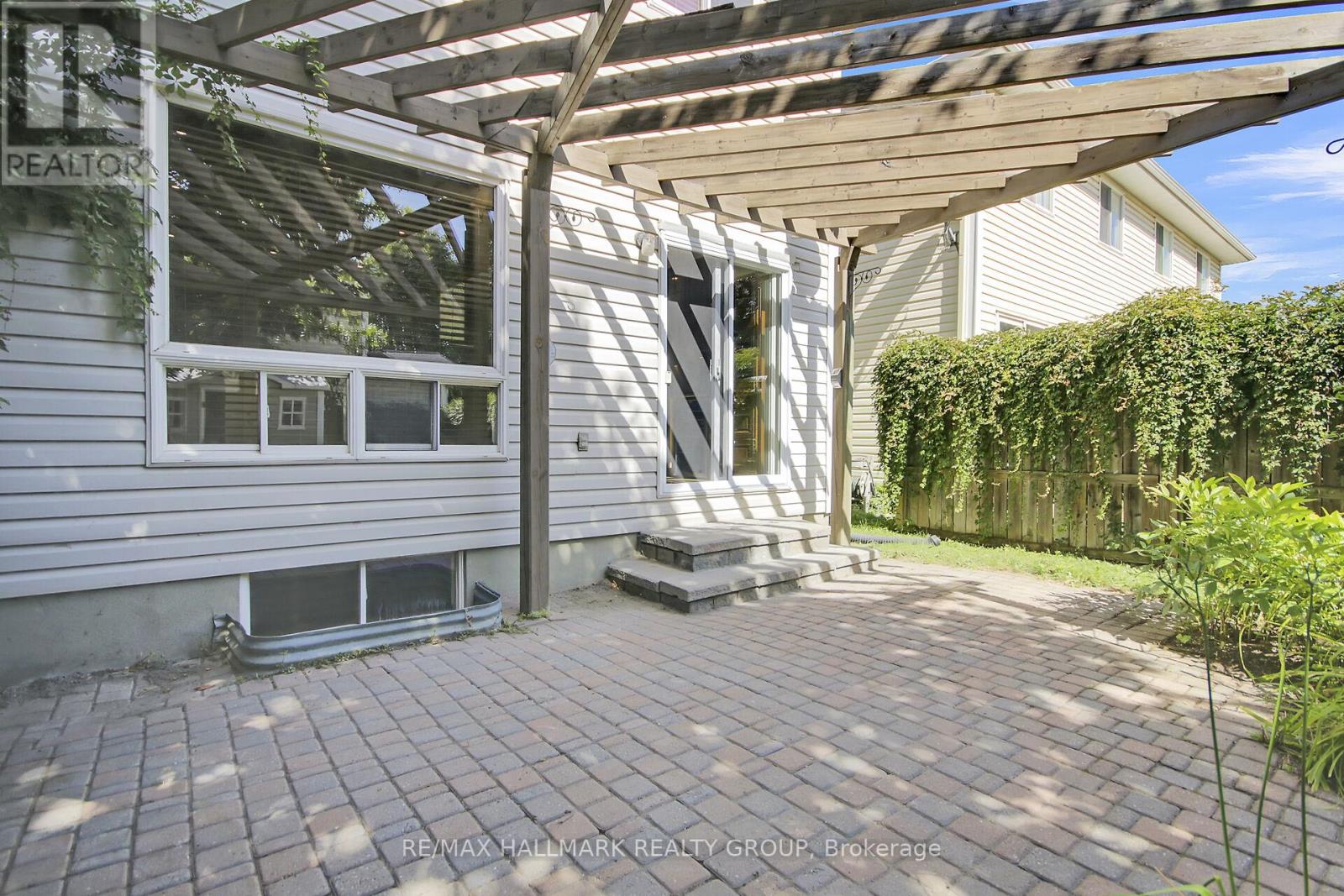 4 Saffron Court, Ottawa, Ontario  K2J 4R7 - Photo 39 - X12404748