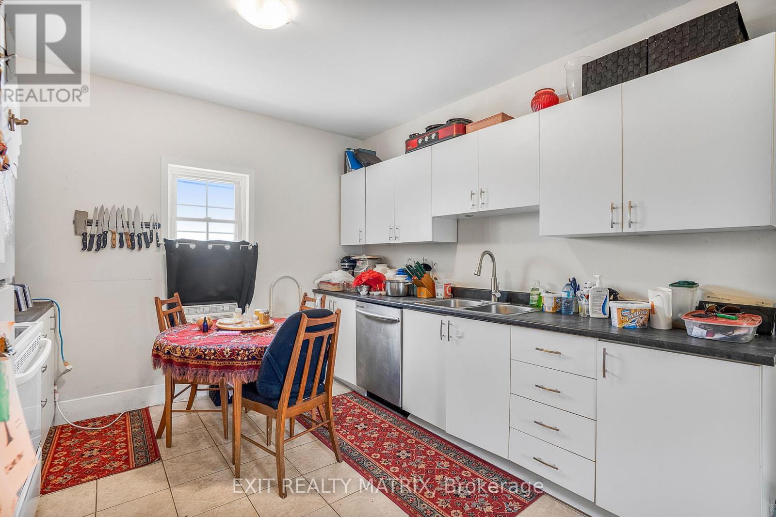 98 Albert Street, North Dundas, Ontario  K0C 1H0 - Photo 6 - X12404807