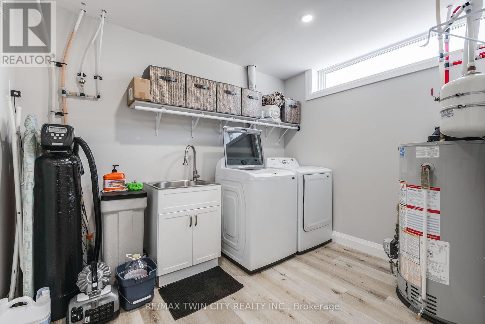 1067 Bernhardt Street, Cambridge, Ontario  N3H 2X9 - Photo 29 - X12404589