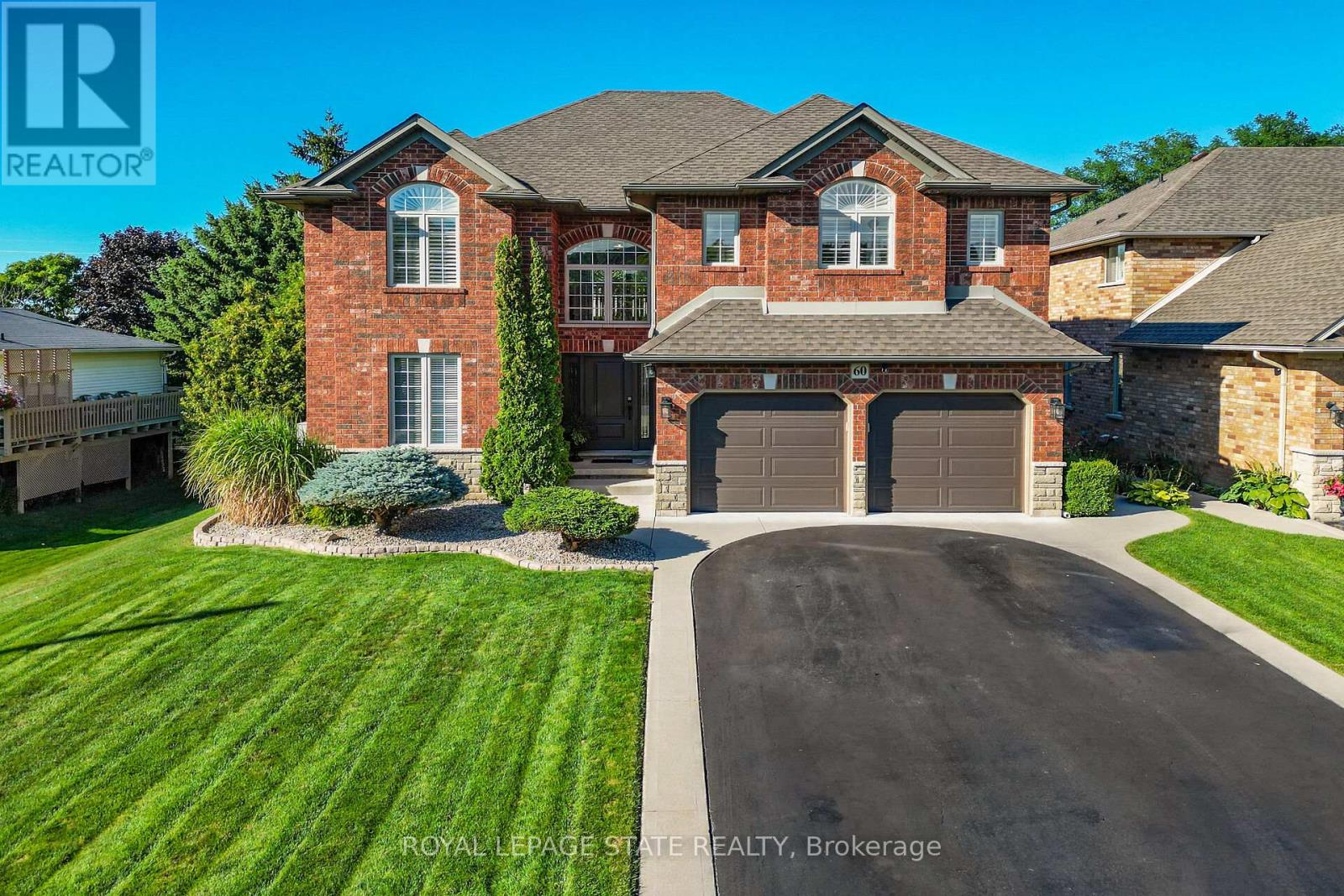 60 GAGE STREET, Grimsby, Ontario