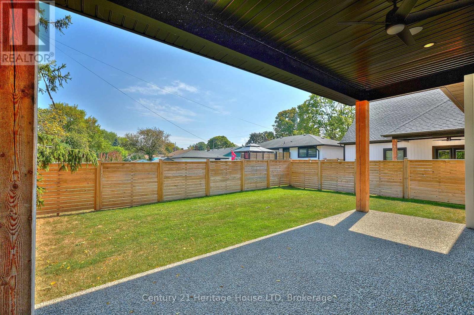 42 Aquadale Drive, St. Catharines, Ontario  L2N 2P8 - Photo 39 - X12404739