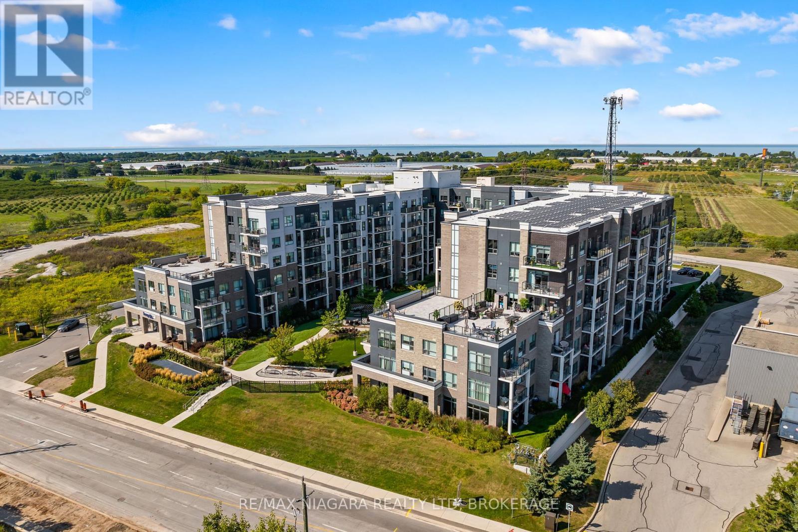 131 - 5055 Greenlane Road, Lincoln, Ontario  L3J 2J3 - Photo 4 - X12404811