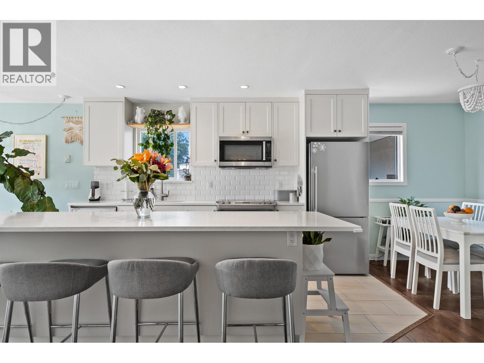 305 2110 Cornwall Avenue, Vancouver, British Columbia  V6K 1B4 - Photo 3 - R3047779