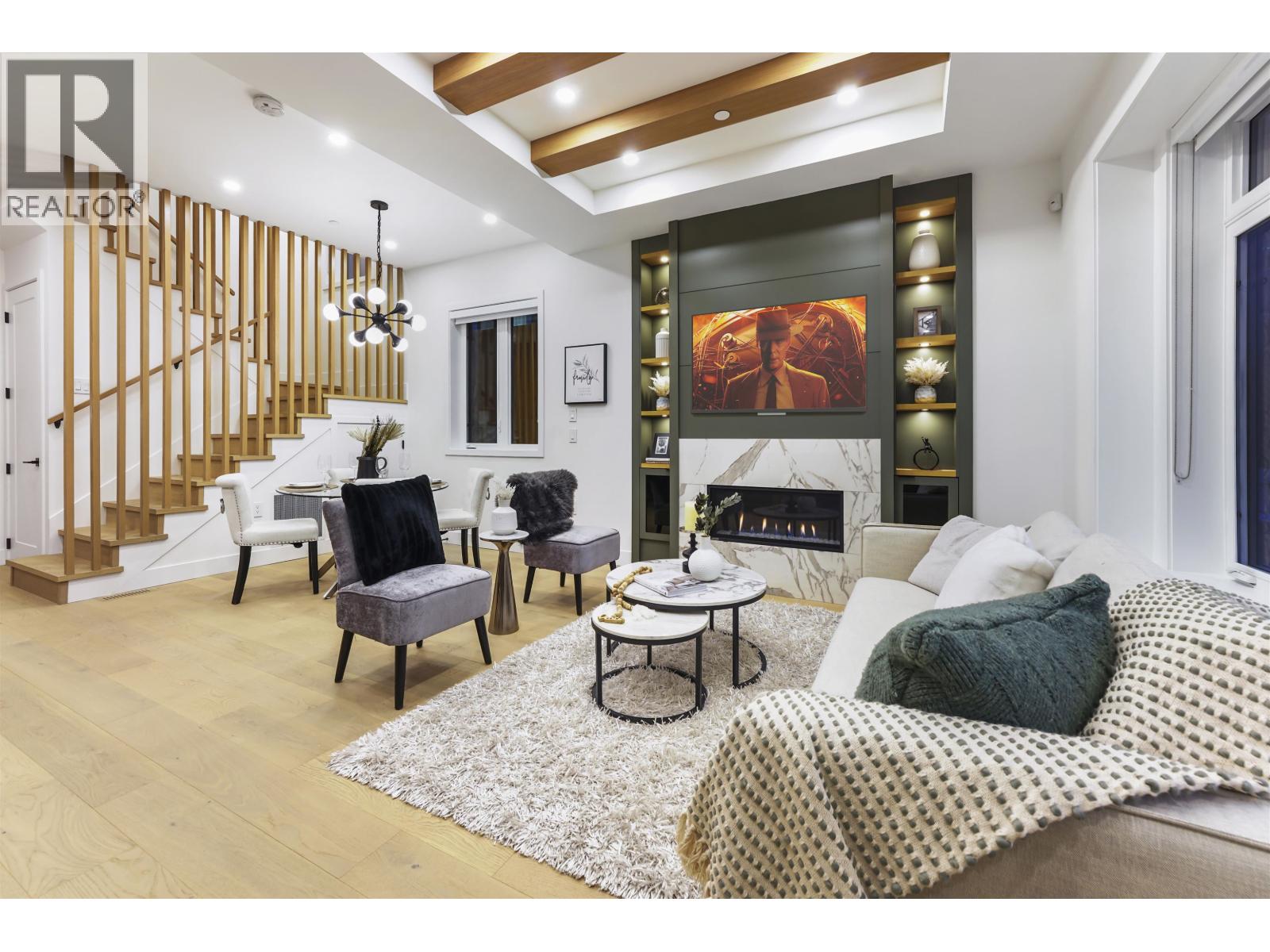 1 1322 E 13TH AVENUE, Vancouver, British Columbia