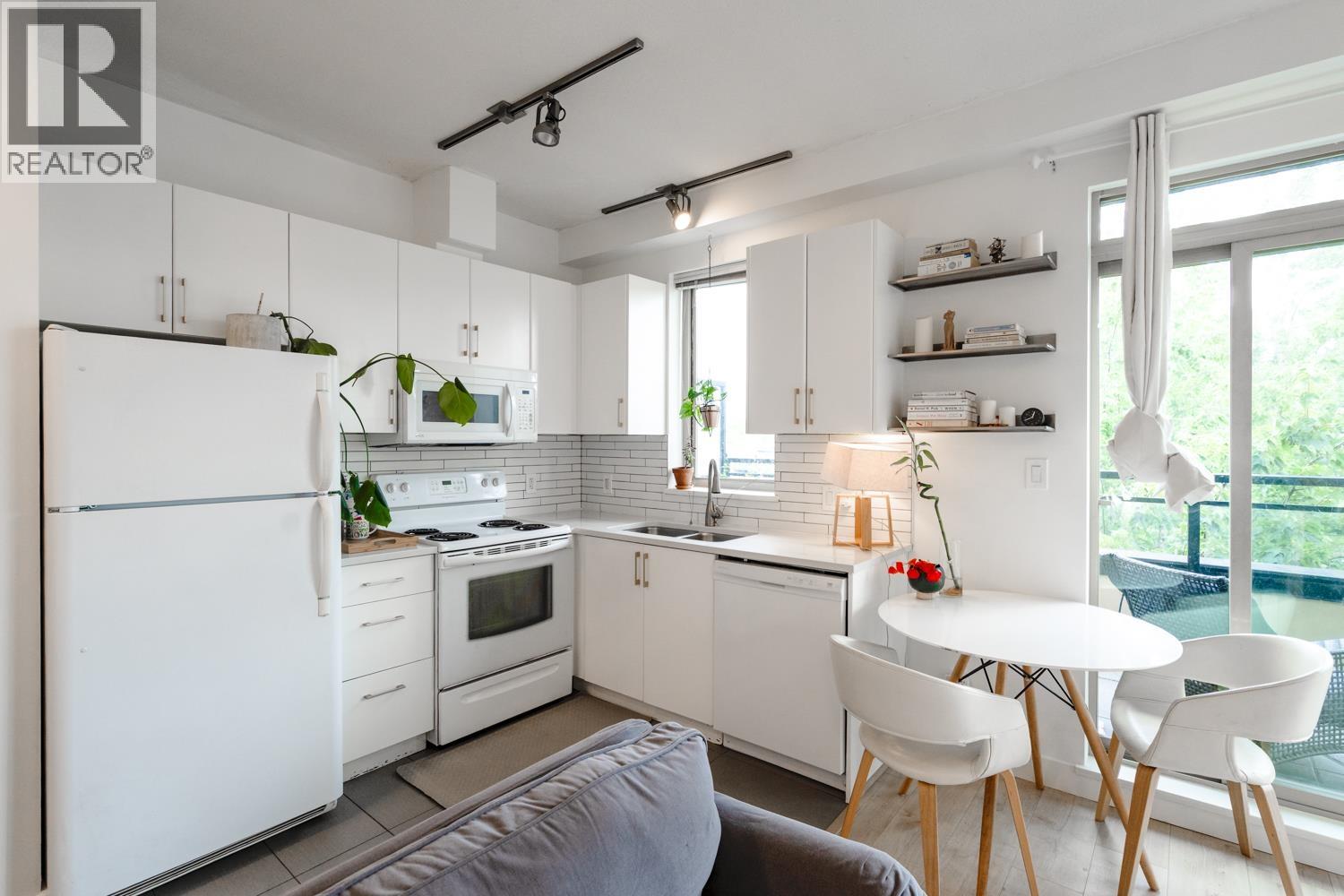 Ph1 688 E 17th Avenue, Vancouver, British Columbia  V5V 0A8 - Photo 8 - R3047801