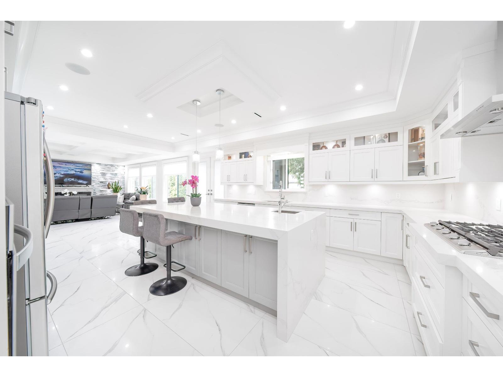 8558 145A STREET, surrey, British Columbia