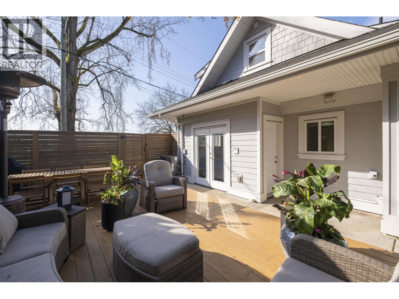 3217 Matapan Crescent, Vancouver, British Columbia  V5M 4A9 - Photo 4 - R3047869
