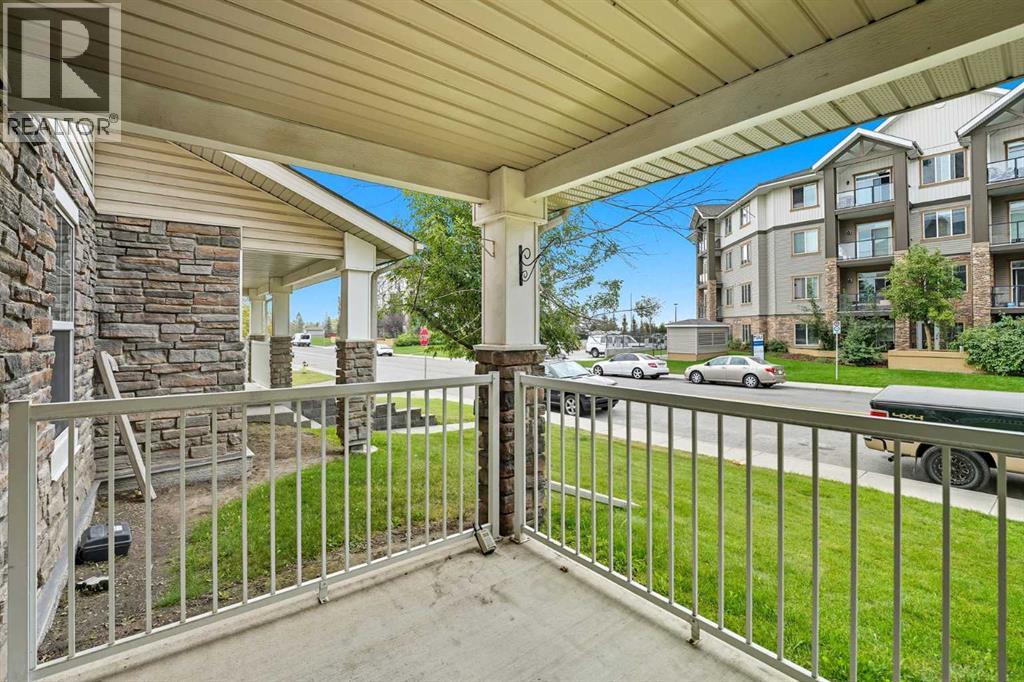 110, 2000 Applevillage Court Se, Calgary, Alberta  T2A 7Z4 - Photo 2 - A2255570