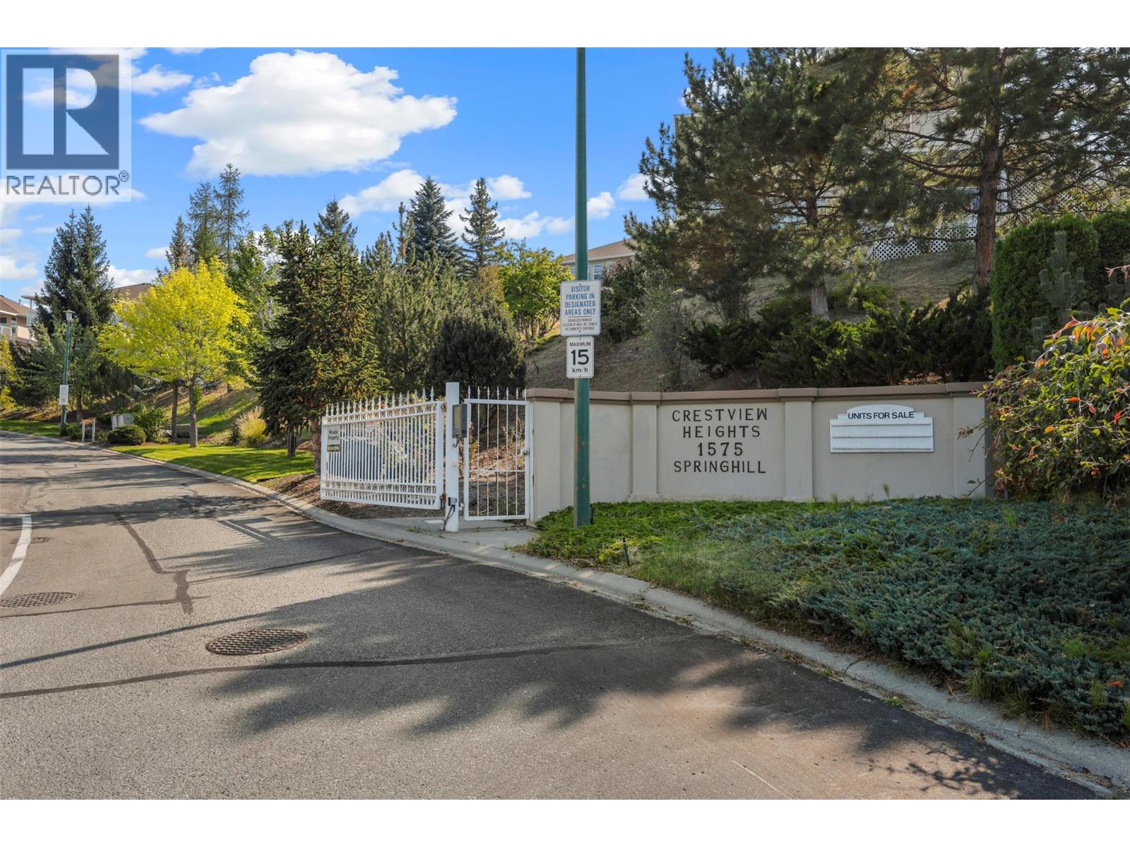 1575 Springhill Drive Unit# 31, Kamloops, British Columbia  V2E 2N9 - Photo 2 - 10362896