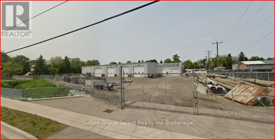 143 Bell Street E, Ingersoll, Ontario  N5C 2N9 - Photo 46 - X12396036