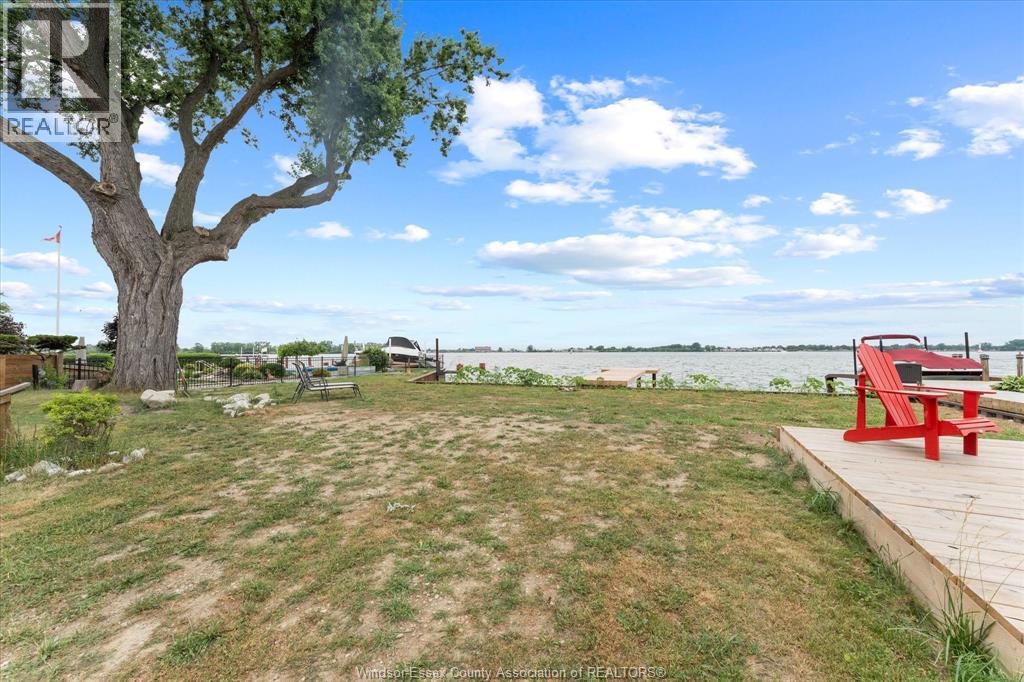 8190 Riverside Drive East, Windsor, Ontario  N8S 1E4 - Photo 46 - 25023481