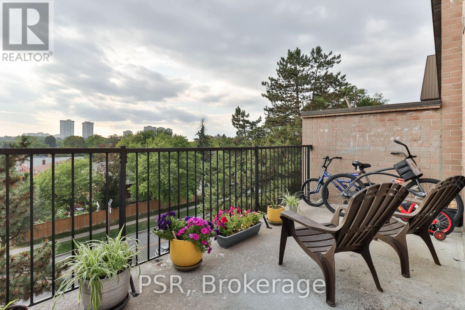 225 - 165 Cherokee Boulevard, Toronto (Pleasant View), Ontario  M2J 4T7 - Photo 11 - C12404546