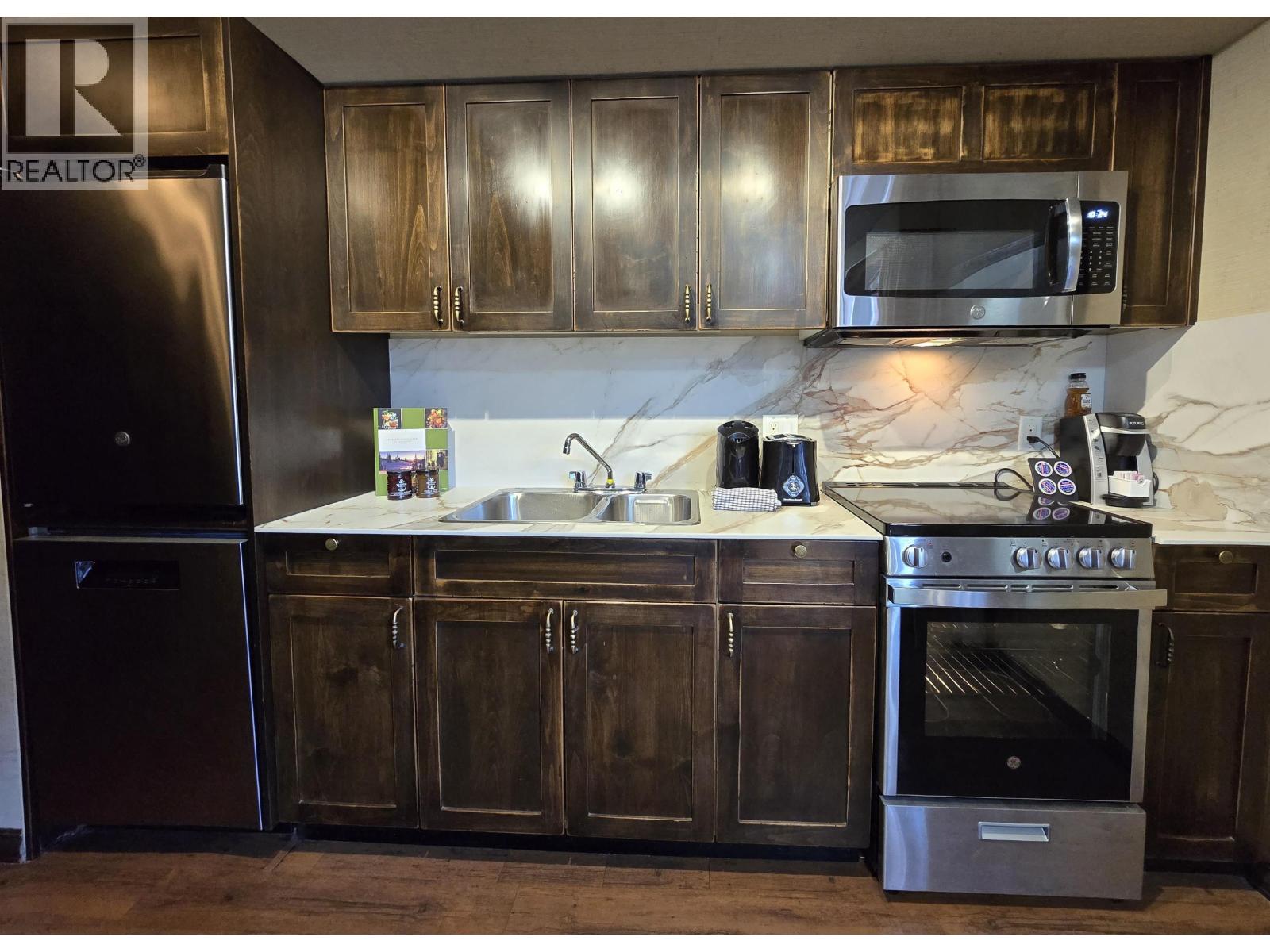220 4220 Gateway Drive, Whistler, British Columbia  V8E 0Z7 - Photo 28 - R2988620