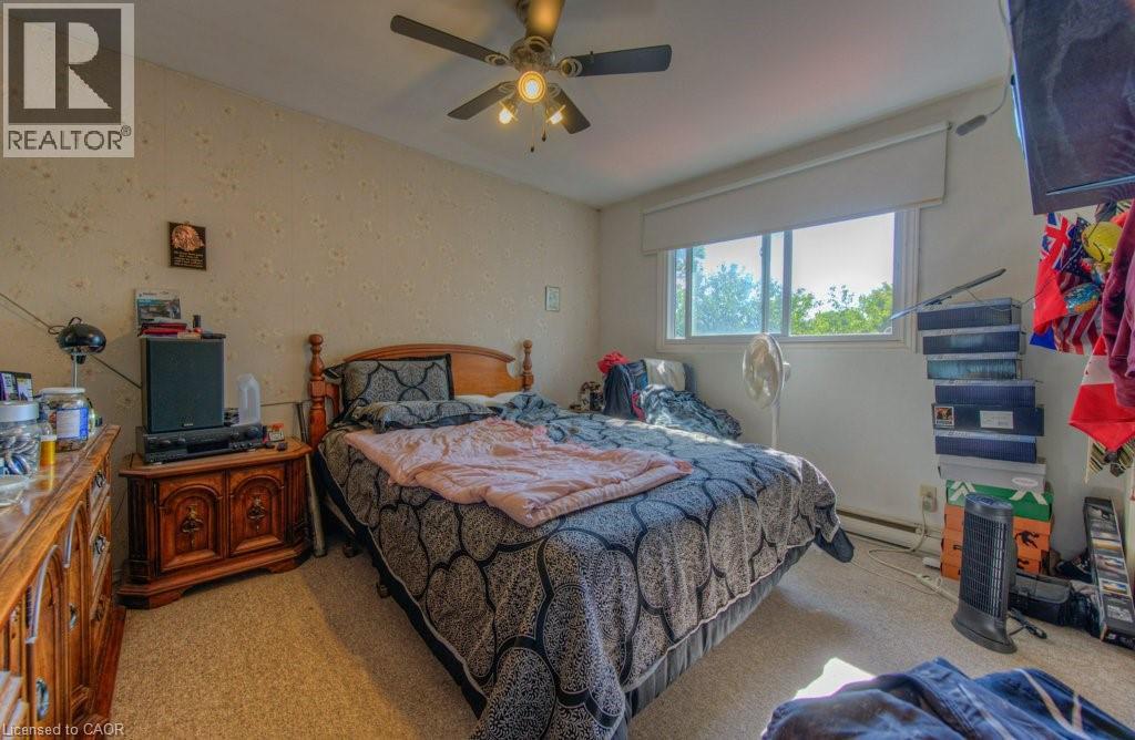 61 Hillbrook Crescent, Kitchener, Ontario  N2N 1J4 - Photo 15 - 40768799