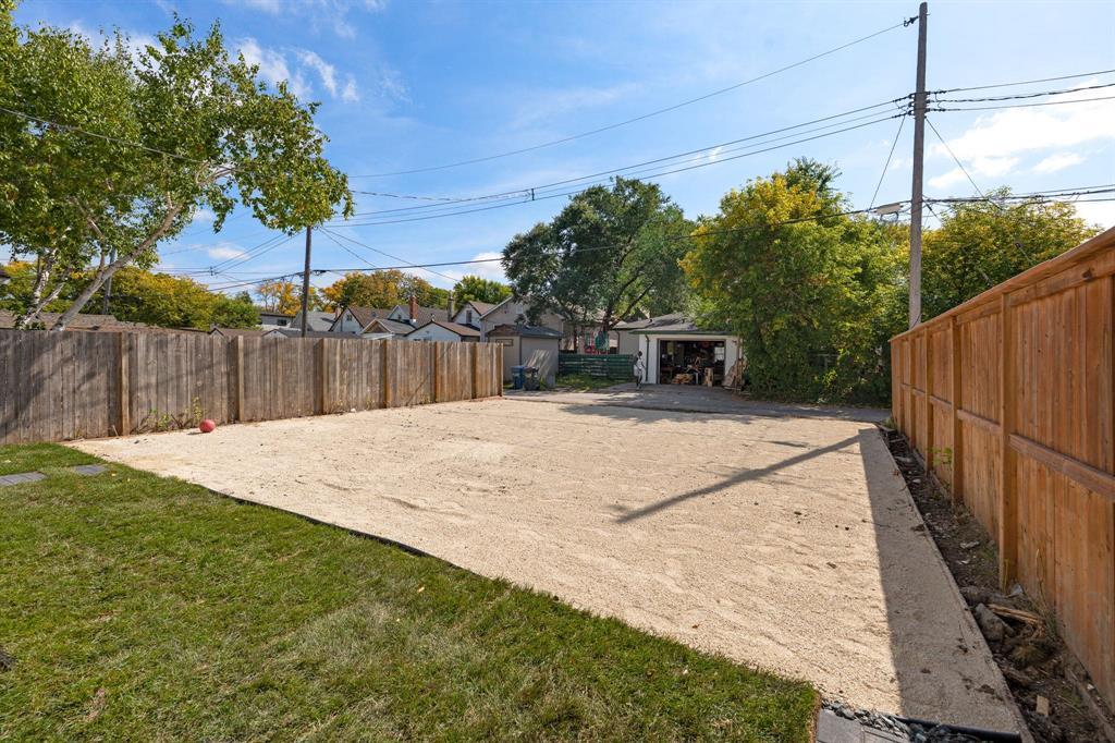 424 Ravelston Avenue, Winnipeg, Manitoba  R2C 0K3 - Photo 33 - 202523161