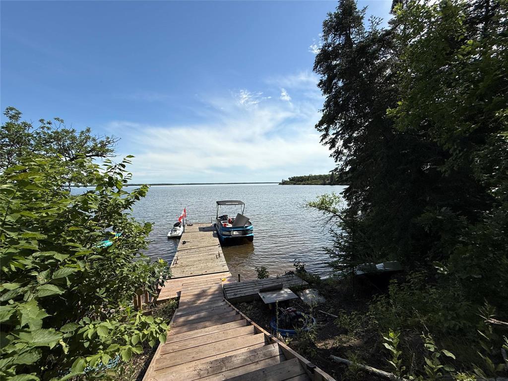 4 Hay Bay, Lac Du Bonnet Rm, Manitoba  R0E 1A0 - Photo 6 - 202523171