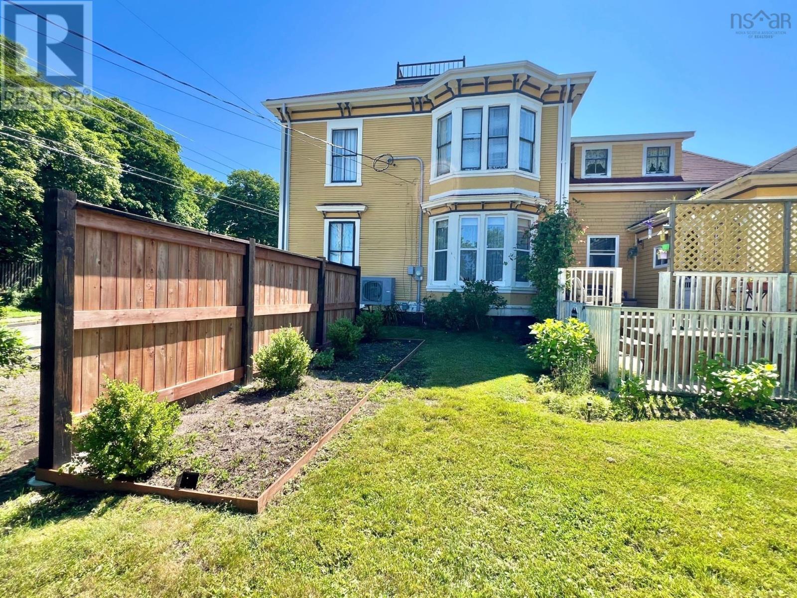 45 Alma Street, Yarmouth, Nova Scotia  B5A 3G7 - Photo 14 - 202509748