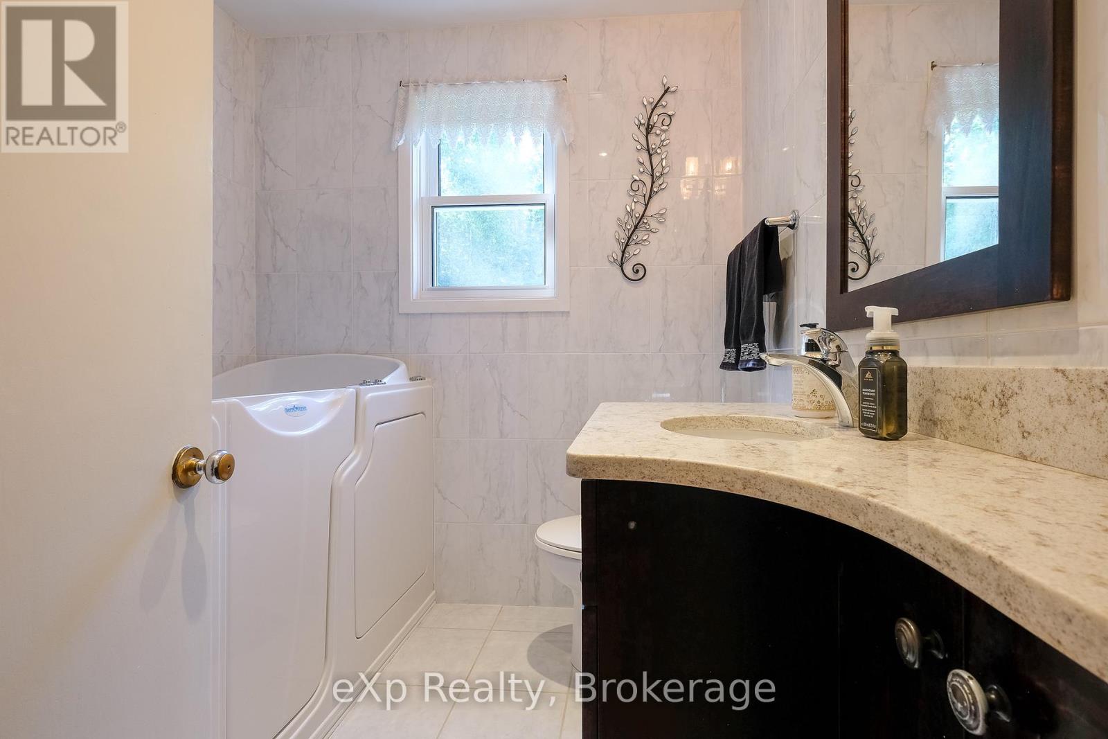 359337 Grey Road 15, Meaford, Ontario  N0H 1V0 - Photo 25 - X12404842